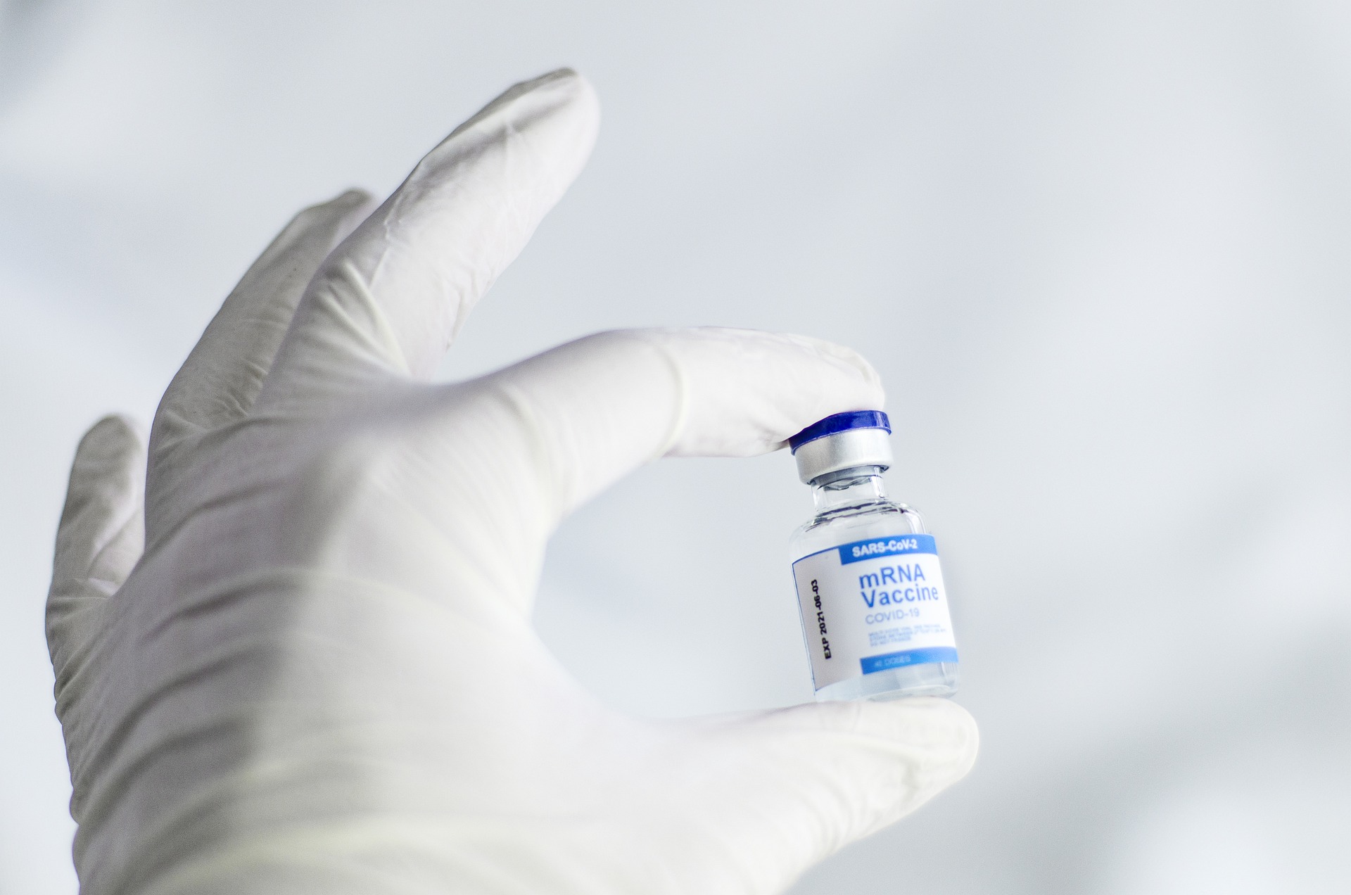 UK government reports 847 deaths, 12 brain injuries, 112 blind following corona shots